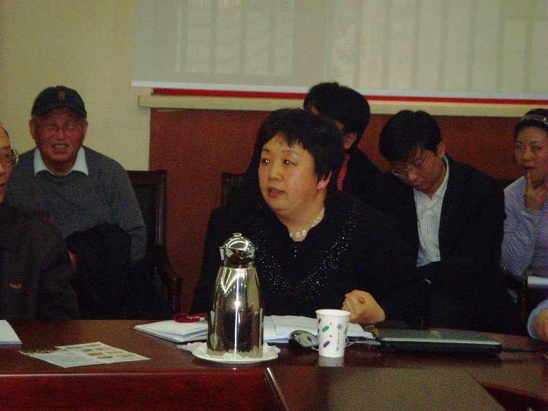 留苏分会秘书长贾梦秋学长主持留苏分会商会选举大会